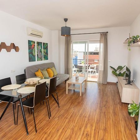 Heaven By The Sea Apartments Малага Екстериор снимка