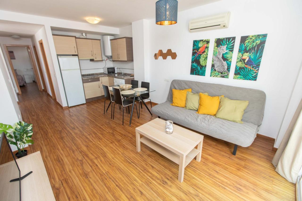 Heaven By The Sea Apartments Малага Екстериор снимка